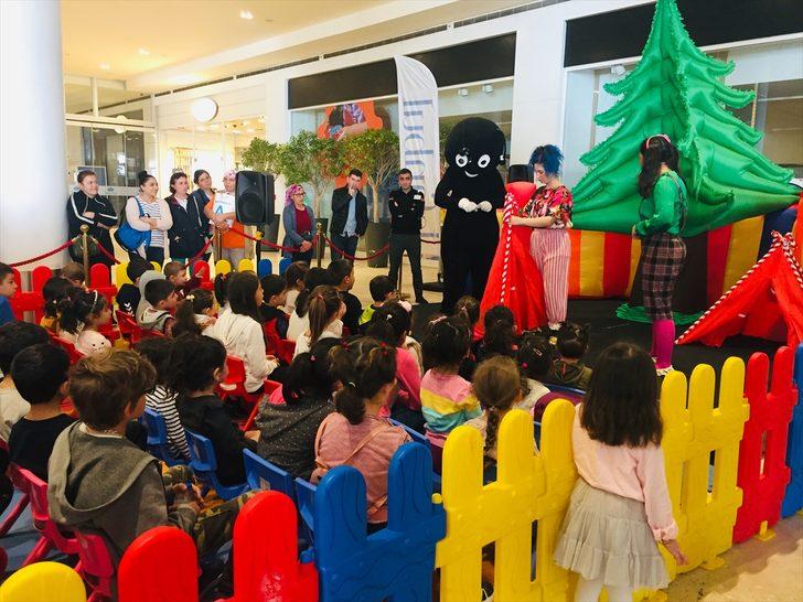 Ara tatil "İsfanbul Eğlence ve Yaşam Merkezi"ni şenlendirdi G1