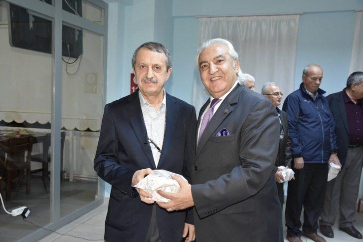 Emekli öğretmenler ‘Vefa Gecesi’nde bir araya geldi G2