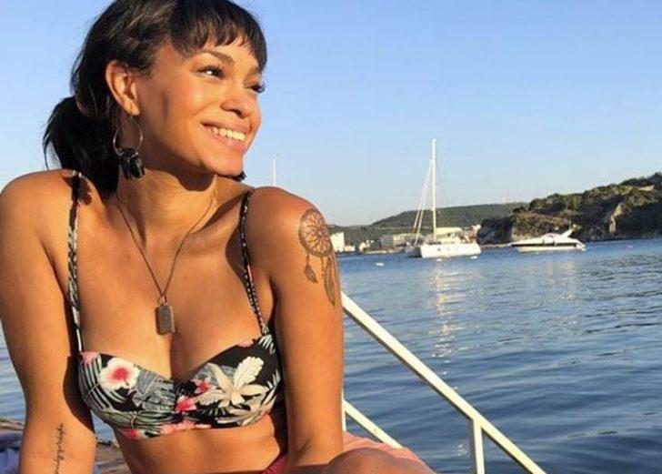 Ezhel'in sevgilisinden tepki çeken yatak pozu! G5