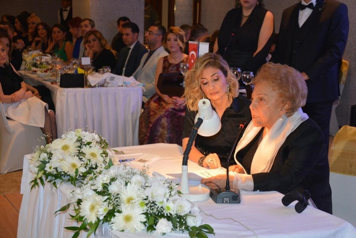 GKV&rsquo;nin Geleneksel &Ouml;ğretmenler G&uuml;n&uuml; Balosu coşkulu ge&ccedil;ti