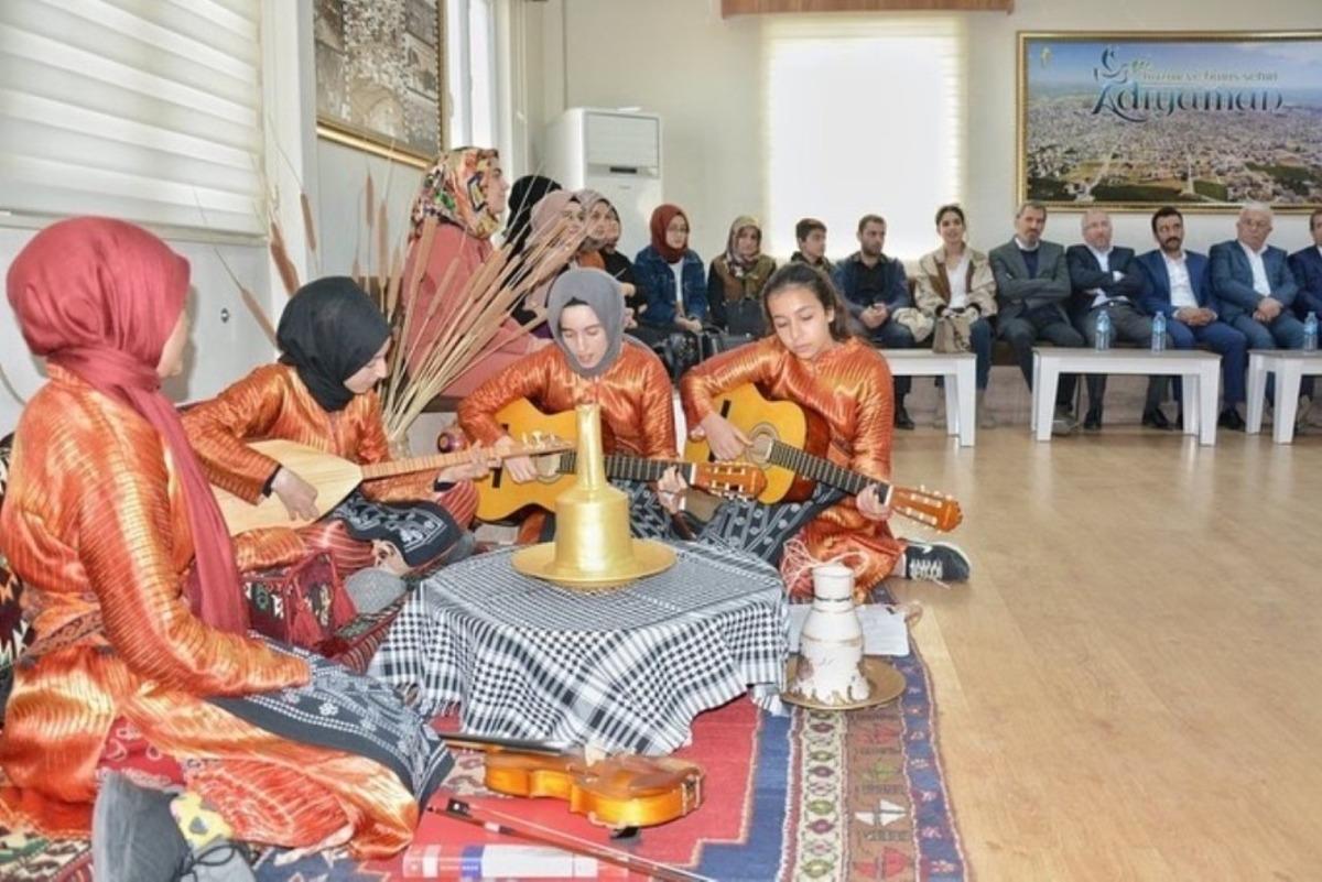 Kadın ve Gen&ccedil;lik Merkezinde &lsquo;&Ouml;ğretmenler G&uuml;n&uuml;&rsquo; etkinliği