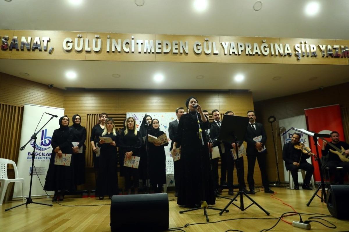 Bağcılarlı &ouml;ğretmenler meslektaşlarının konserinde eğlendi