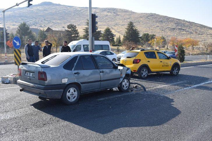 Malatya’da trafik kazası: 3 yaralı G3