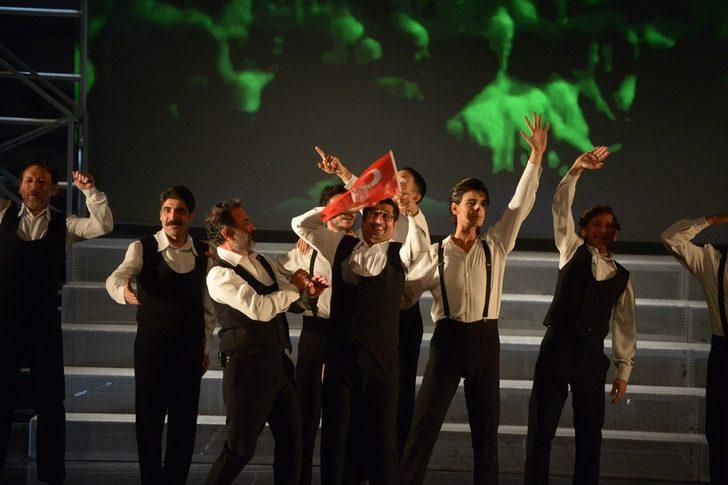 Zülfü Livaneli'nin şarkıları müzikale dönüştü G5