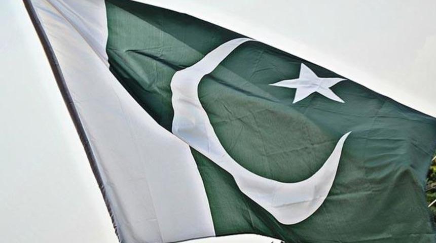 Pakistan'dan Norveç'te Kur'an-ı Kerim'in yakılması olayına tepki!