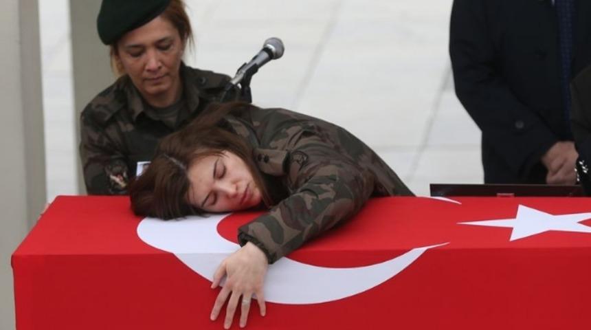 Şehidin ismi konferans salonunda yaşatılacak