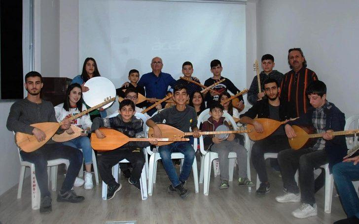 Bağlama kursuna yoğun ilgi G1