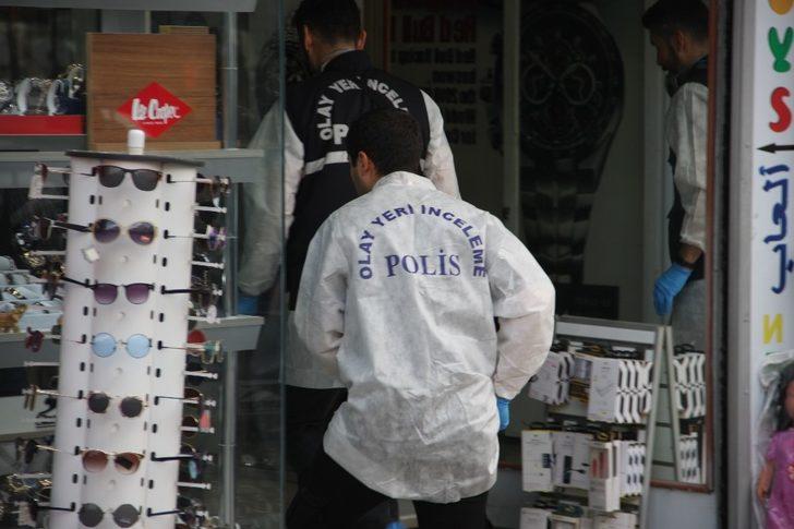 Fatih'te hırsızlar hanı soydu! 500 bin TL'lik vurgun G4