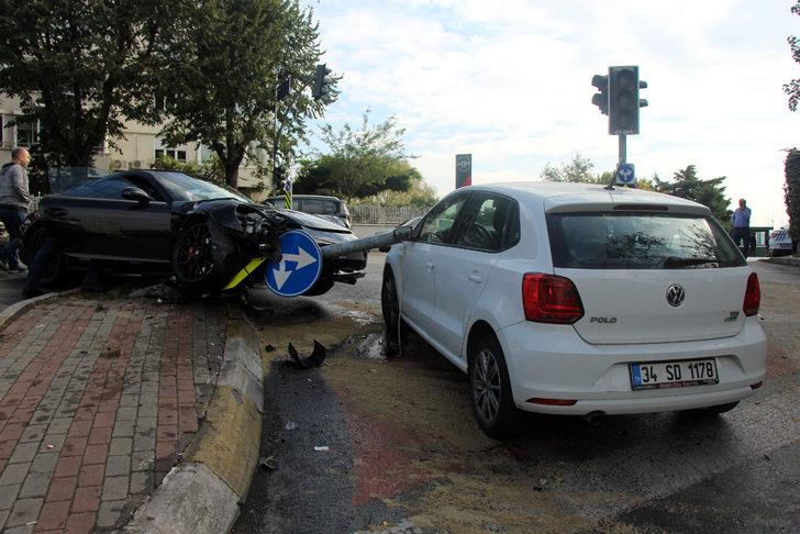 Ünlü iş adamı Sacit Naşit Batllo lüks aracıyla ölümden döndü G2