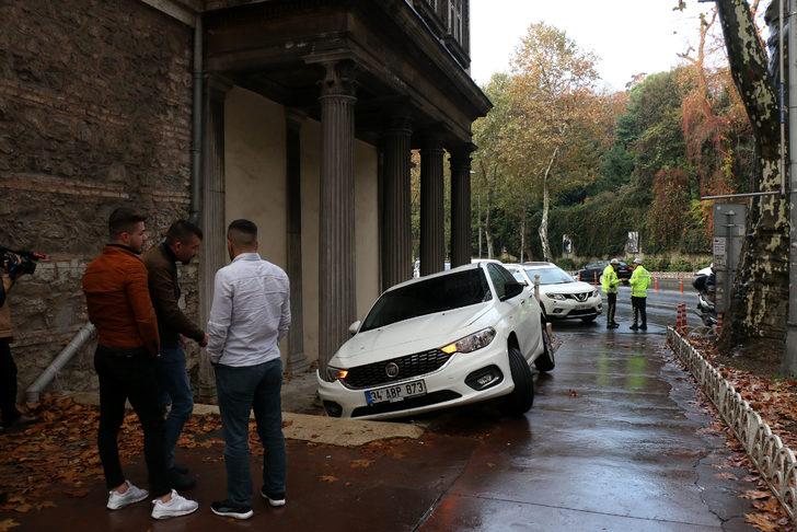 Direksiyon başında uyudu! Az daha Dolmabahçe Sarayı'nın duvarına çarpıyordu G3