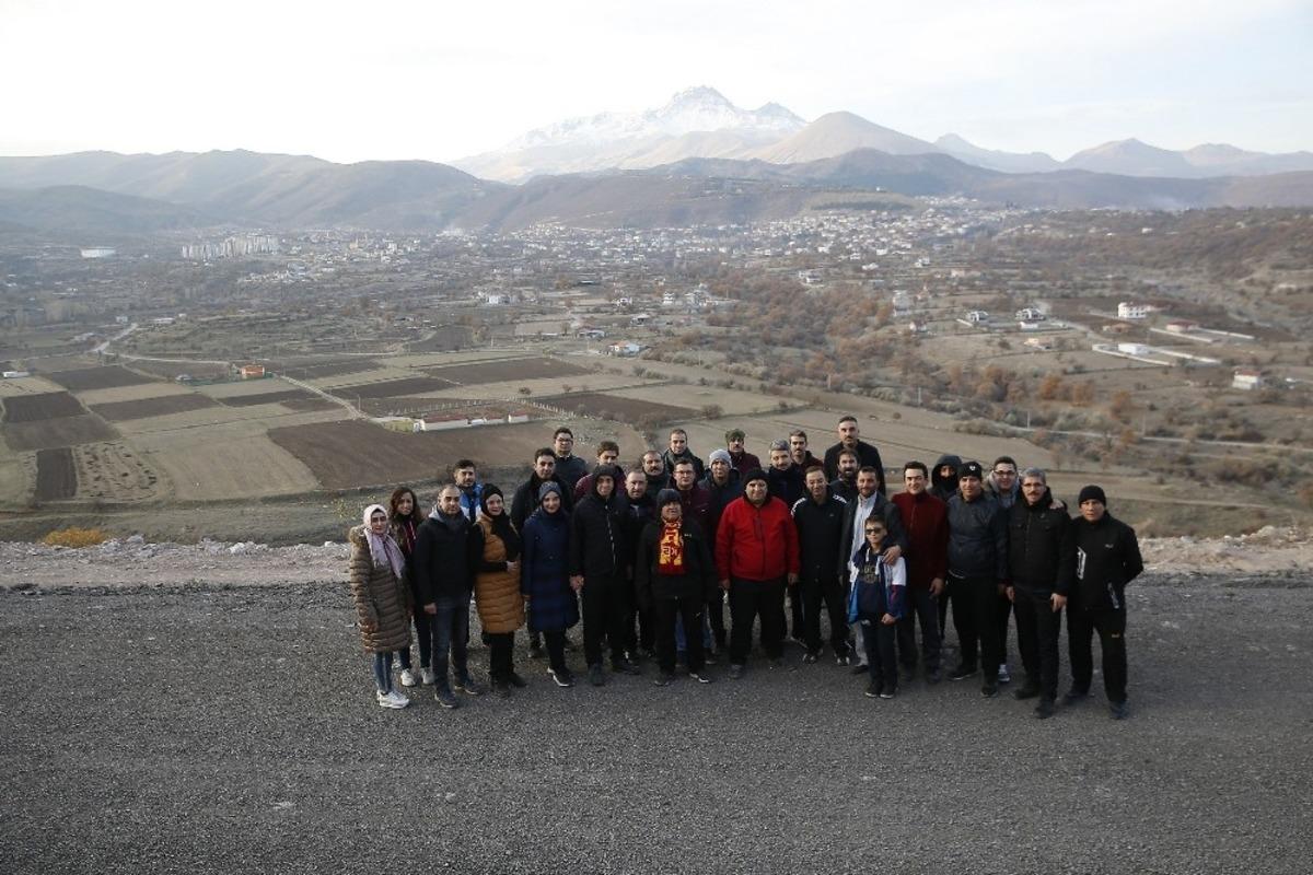 Başkan B&uuml;y&uuml;kkılı&ccedil;, 24 Kasım&rsquo;da &ouml;ğretmenlerle y&uuml;r&uuml;d&uuml;