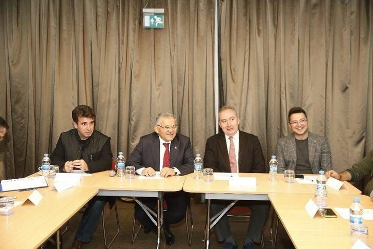 Başkan Büyükkılıç, Türkiye’nin en büyük seyahat acenteleri ile bir araya gelerek Kayseri’yi anlattı G3