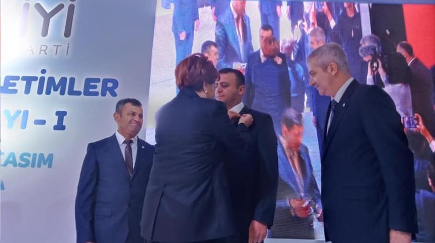 Kaş’ta DP’li 2 meclis üyesi İYİ Parti’ye katıldı