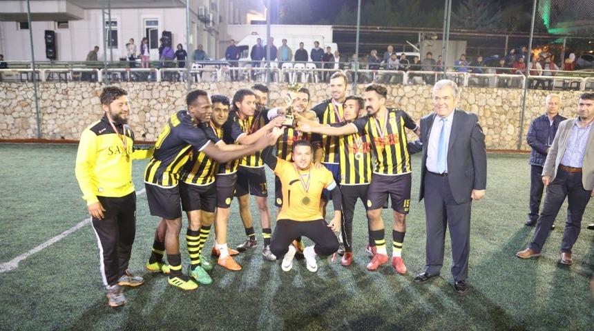 Kaş&rsquo;taki Futbol Turnuvası tamamlandı