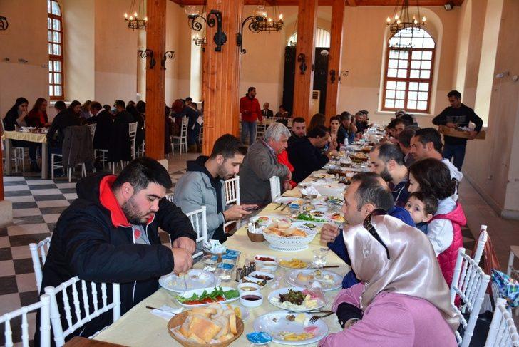 Torbalı Belediyesi öğretmenleri unutmadı G2