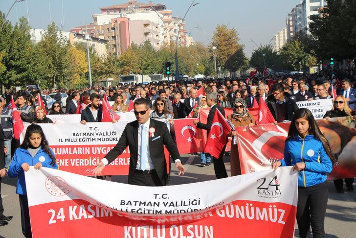 Batman'da öğretmenler, şehit meslektaşları için yürüdü G3