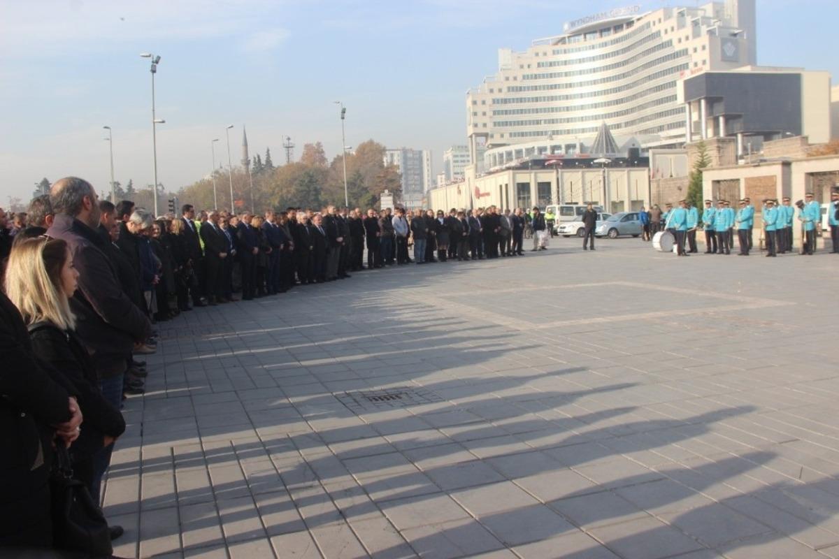 24 Kasım &Ouml;ğretmenler G&uuml;n&uuml; Kutlandı