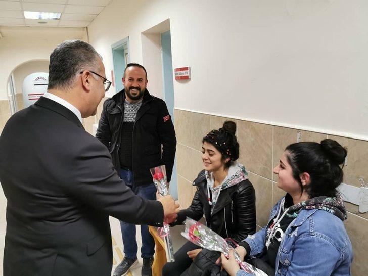 Ahlatcı, Diş Hekimleri’nin gününü kutladı G4