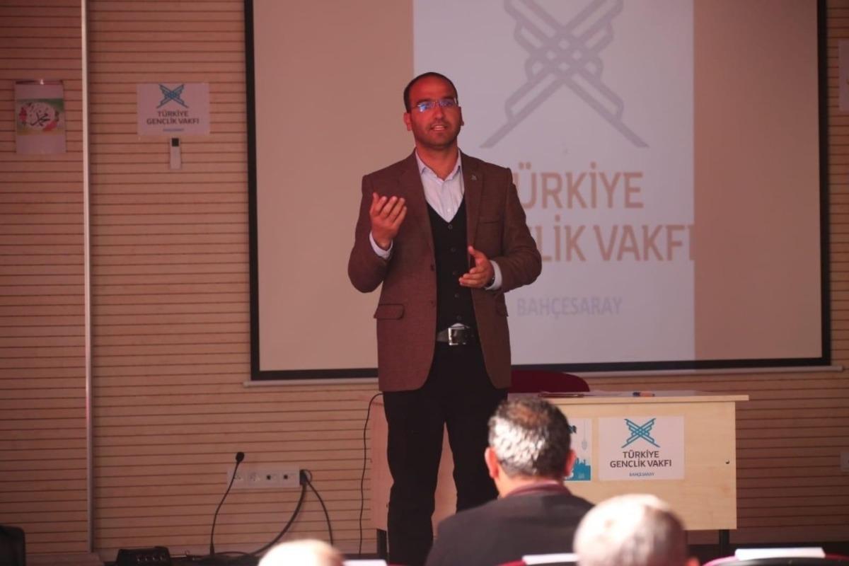 T&Uuml;GVA heyetinden Bah&ccedil;esaray&rsquo;a ziyaret