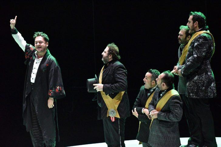 ’Teftişör’ Bilecikli tiyatroseverlerle buluştu G2