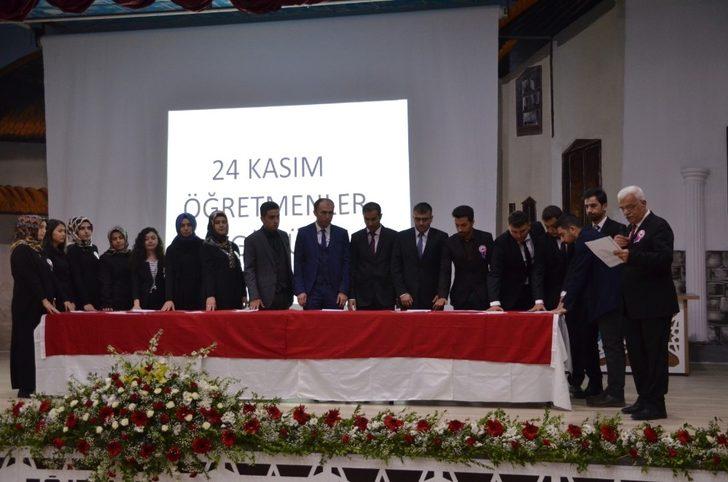 24 Kasım Öğretmenler Günü Malatya’da kutlandı G3