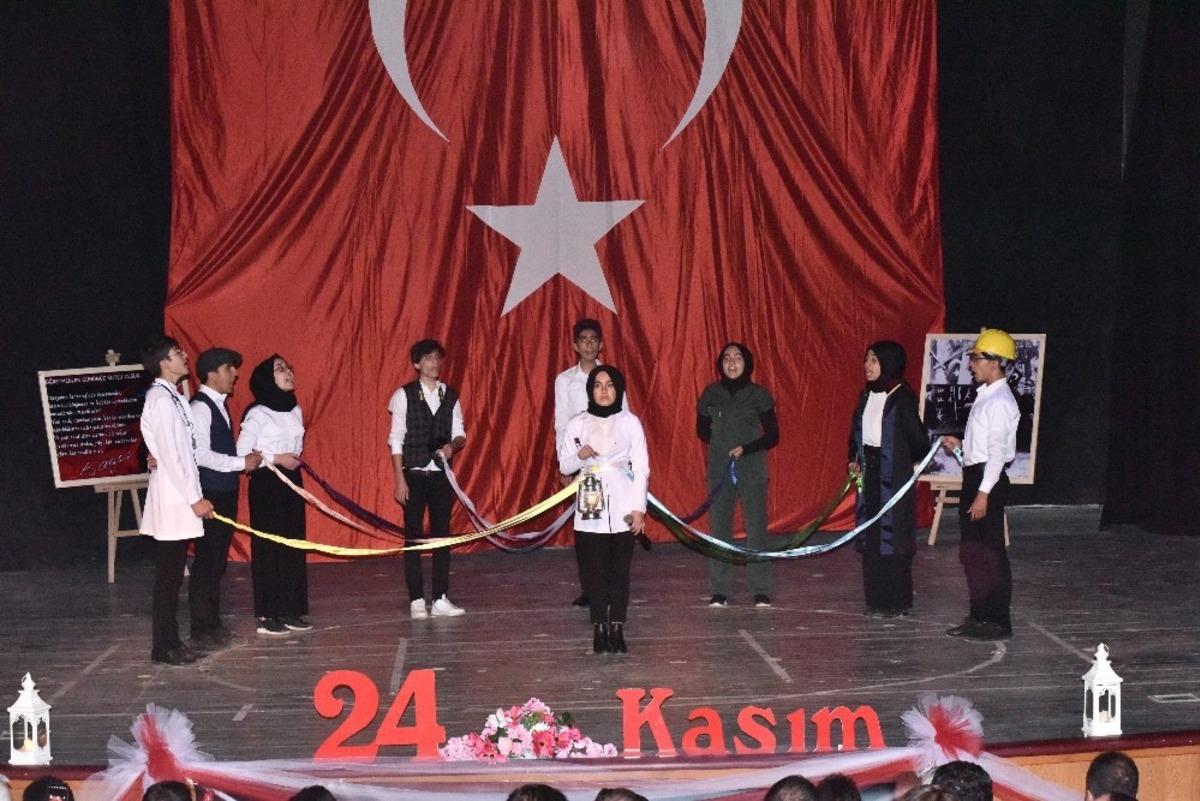 24 Kasım &Ouml;ğretmenler G&uuml;n&uuml;