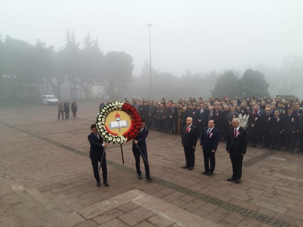 &Ouml;ğretmenler g&uuml;n&uuml; kutlandı