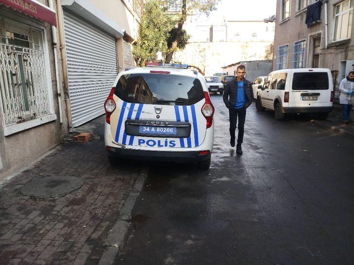 Emekli komiser, bipolar bozukluğu olan kızını öldürdü G1