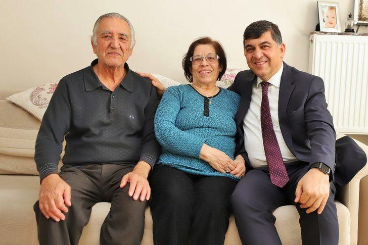 Fadıloğlu, öğretmenlerini unutmadı G3