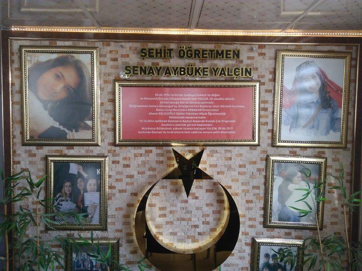 Şehit öğretmeni anarken gözyaşlarına boğuldu G4