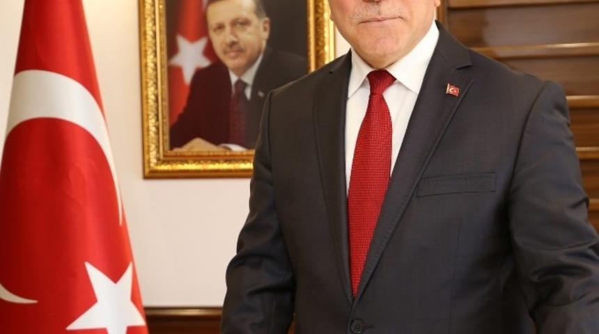 Başkan Sekmen&rsquo;den Kadına Y&ouml;nelik Şiddete Karşı Uluslararası M&uuml;cadele G&uuml;n&uuml; mesajı