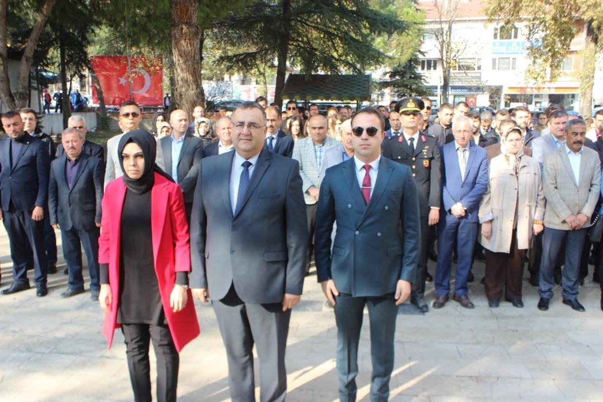 Osmaneli&rsquo;de 24 Kasım &ouml;ğretmenler g&uuml;n&uuml; kutlandı