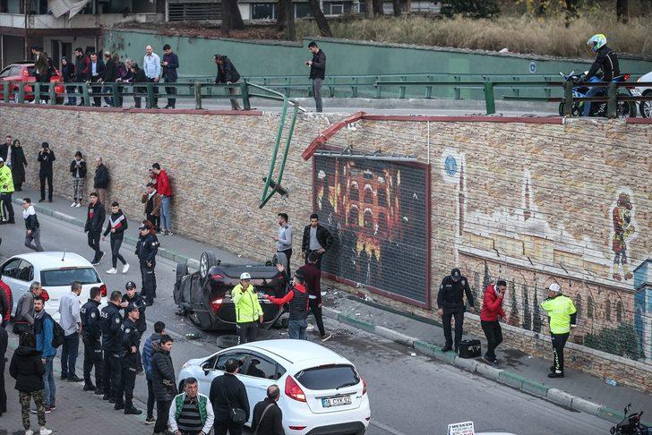 Bursa'da otomobil köprüden düştü: 4 yaralı G5