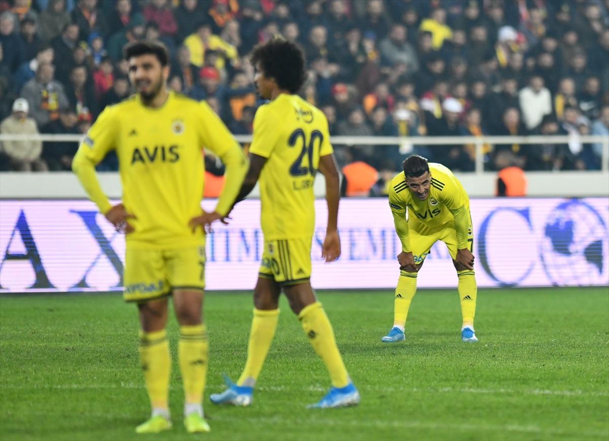 Ozan Tufan ve Altay Bayındır'ın şok g&ouml;r&uuml;nt&uuml;s&uuml;!