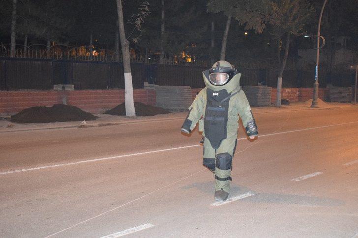 2. Ordu Komutanlığı önünde şüpheli valiz alarmı G1