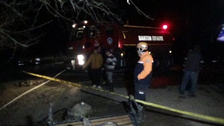 Bartın’da 2 ev çıkan yangında küle döndü G2