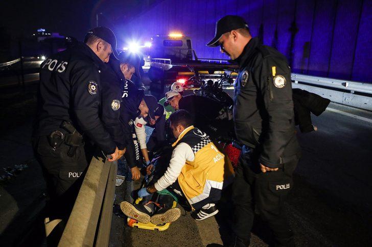 Motosikletiyle bariyerlere çarpan sürücü yaralandı G2