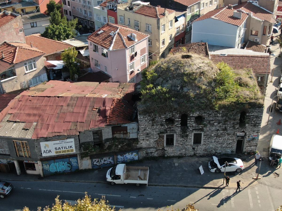 437 yıllık Mimar Sinan&rsquo;ın hamamı 2,5 milyon dolara satılık