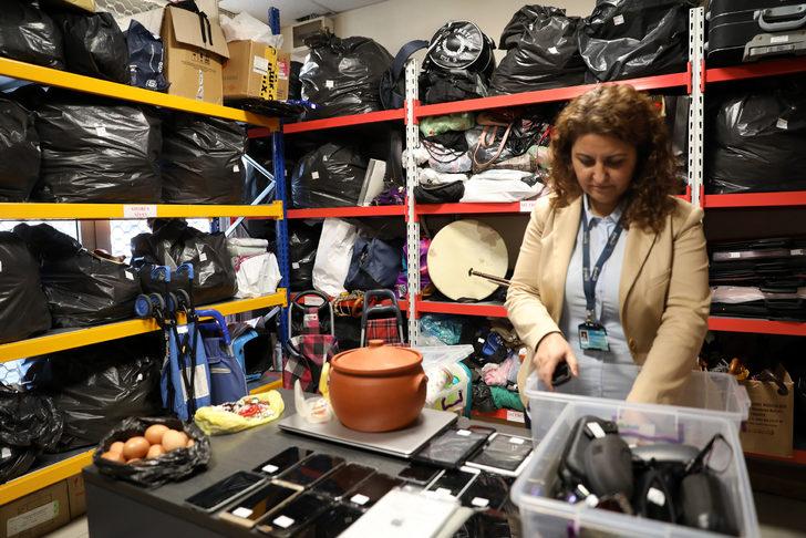 Toplu taşıma araçlarında takma diş, güveç, yumurta unuttular G5