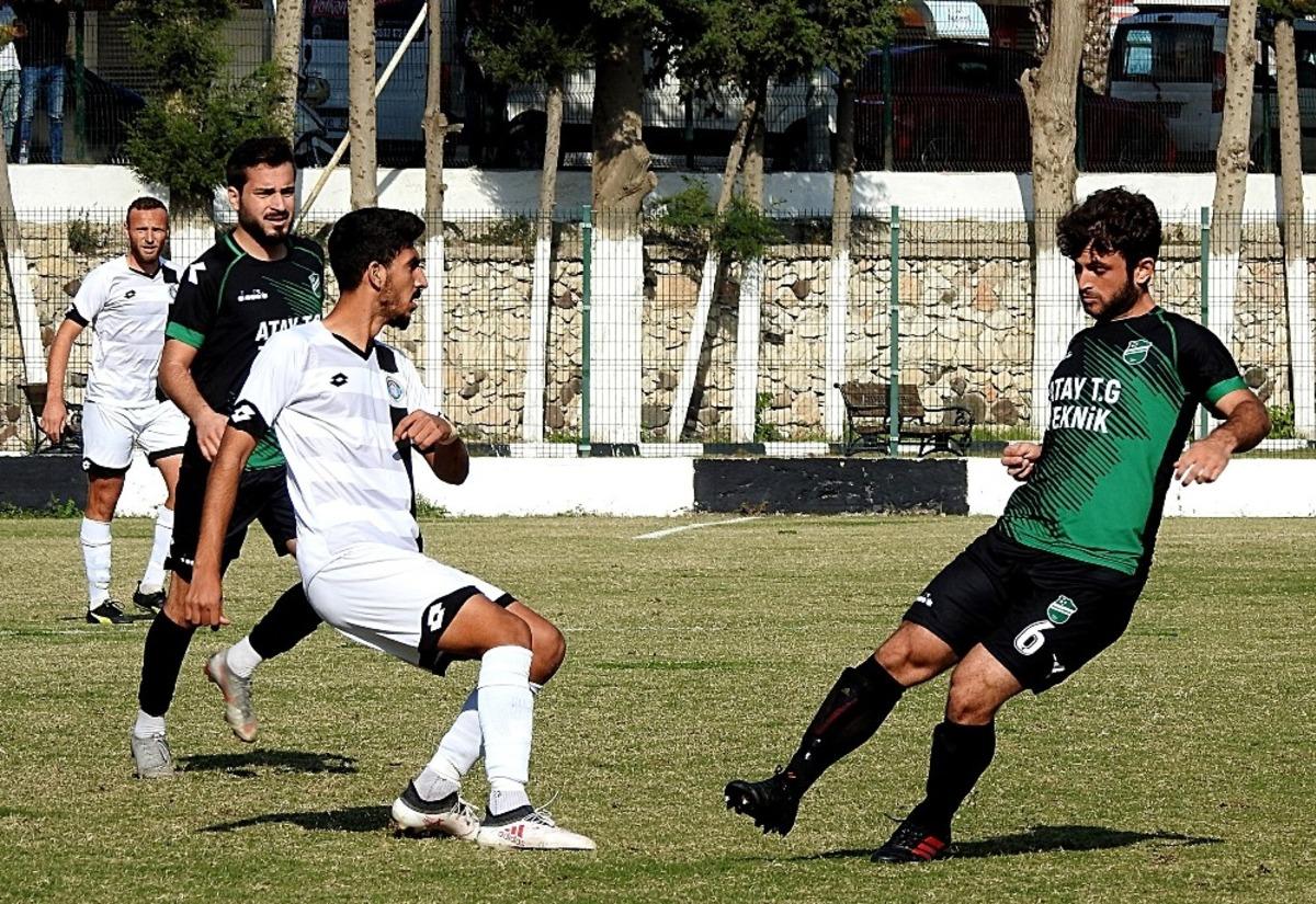 &Ccedil;eşme&rsquo;den gol yağmuru