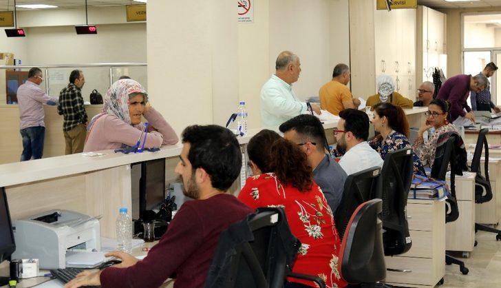 Akdeniz Belediyesinde vezneler hafta sonu açık olacak G3