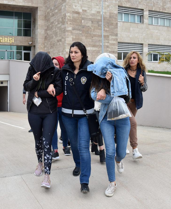 Antalya’da 'jigolo yapma' vaadiyle dolandırıcılık G4