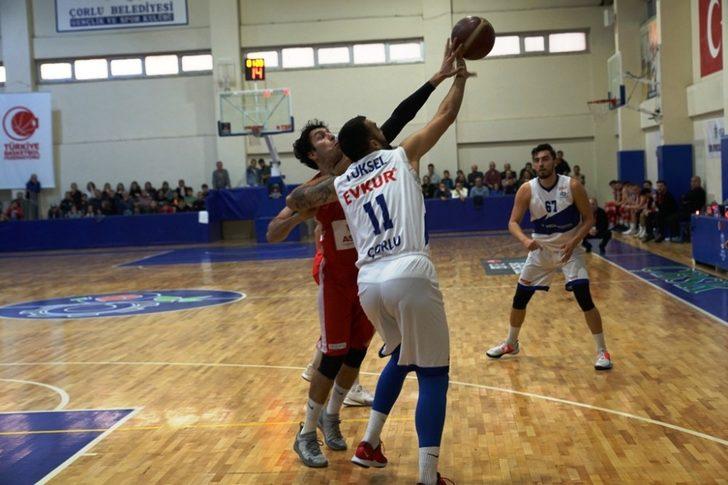 Çorlu Belediyesi zirve takibini sürdürüyor G2