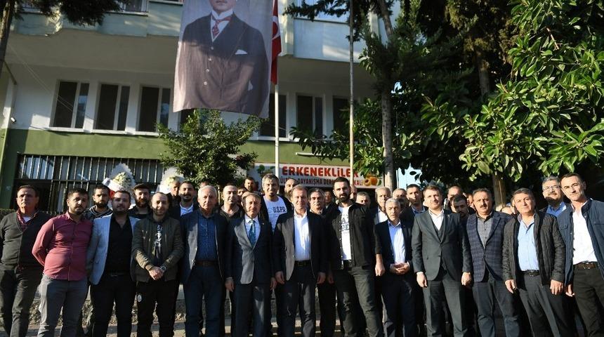 Başkan Se&ccedil;er, Erkenekliler ile bir araya geldi