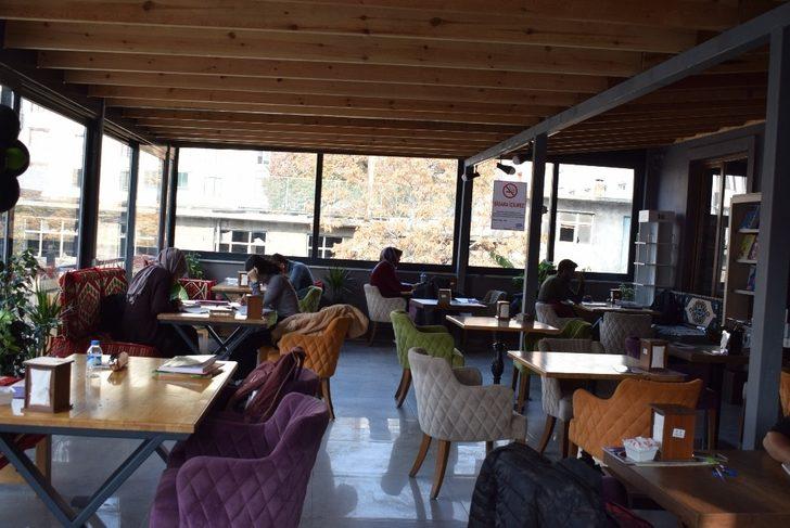 Okuyamadı ama çok kişinin okumasına vesile oldu G2