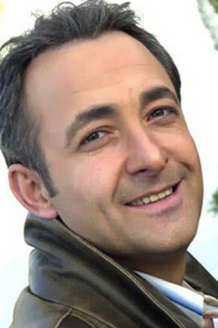 Murat Boz Kimdir Aslen nereli ve kaç yaşında Biyografisi Murat Boz Kimdir Aslen nereli ve kaç yaşında Biyografisi
