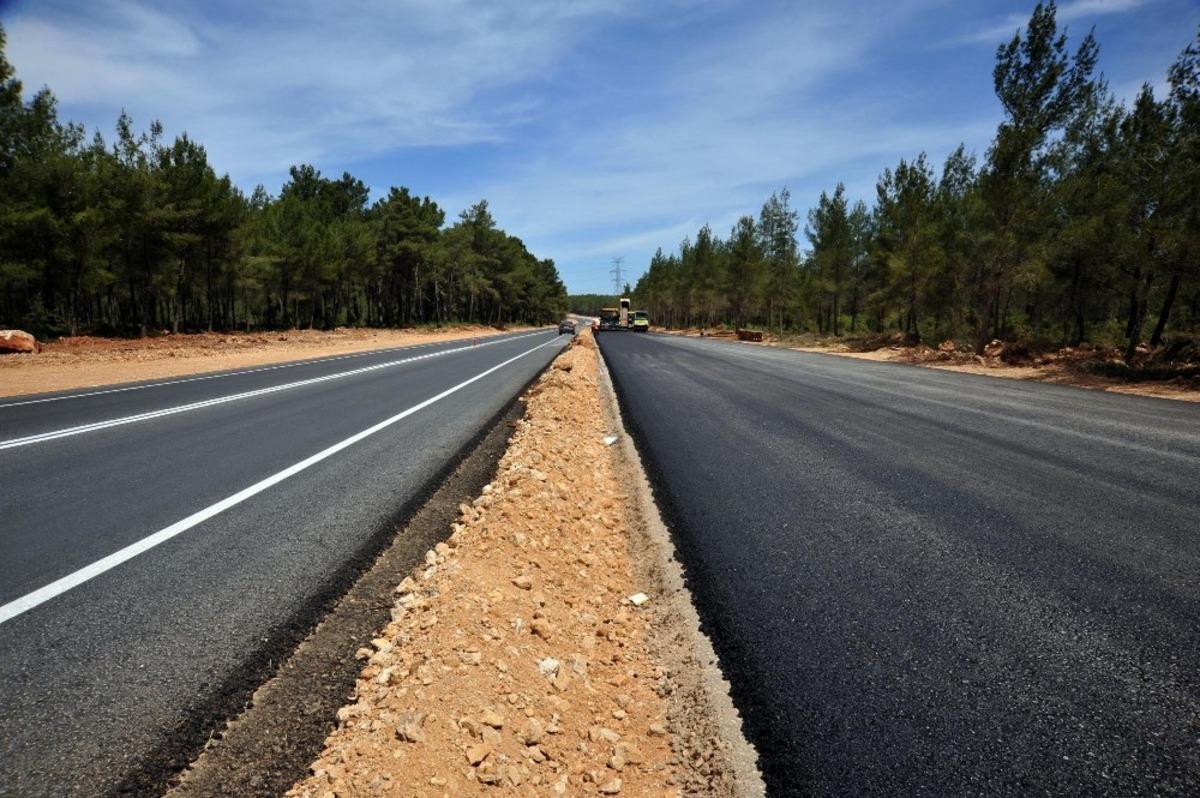 Kepez&rsquo;e 10 yılda 700 kilometre yol