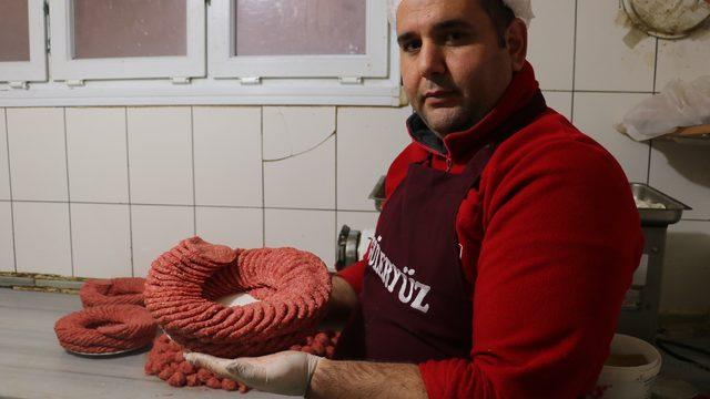 Sivas köftesi tarifi: Yapımında sadece et ve tuz kullanılıyor, 2019 yılında satış rekoru kırıldı