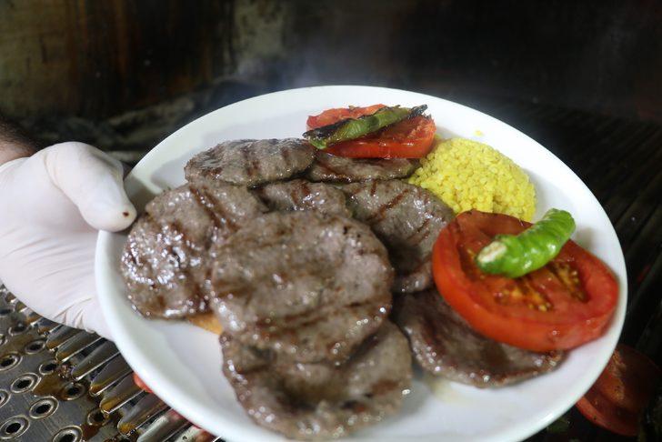 Sivas köftesi tarifi: Yapımında sadece et ve tuz kullanılıyor, 2019 yılında satış rekoru kırıldı G1