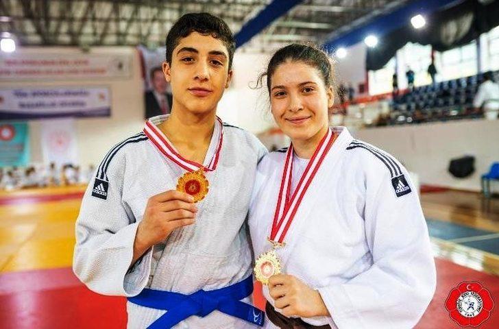 Yunusemre Belediyespor judoda 1. Lige yükseldi G2